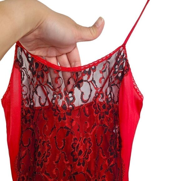 Vintage 1960 BOLD Red & Black Lace Floral Liquid Satin Nylon Maxi long Lingerie - Picture 4 of 10